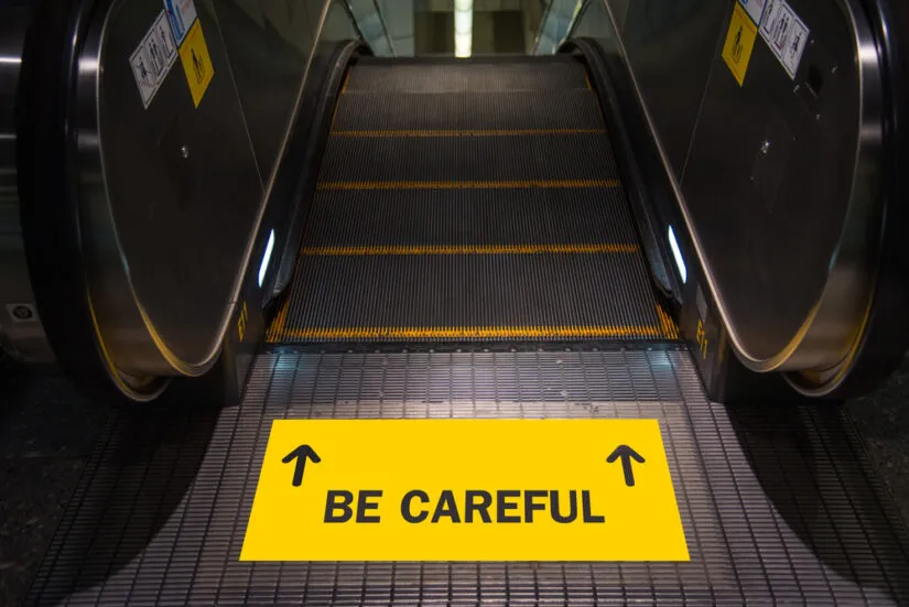 be-careful-sign